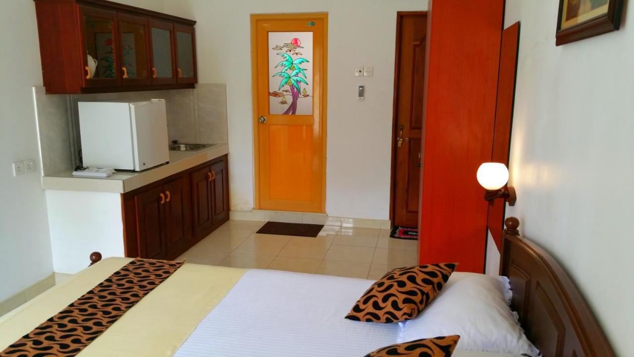 Holiday Fashion Inn Negombo Room photo